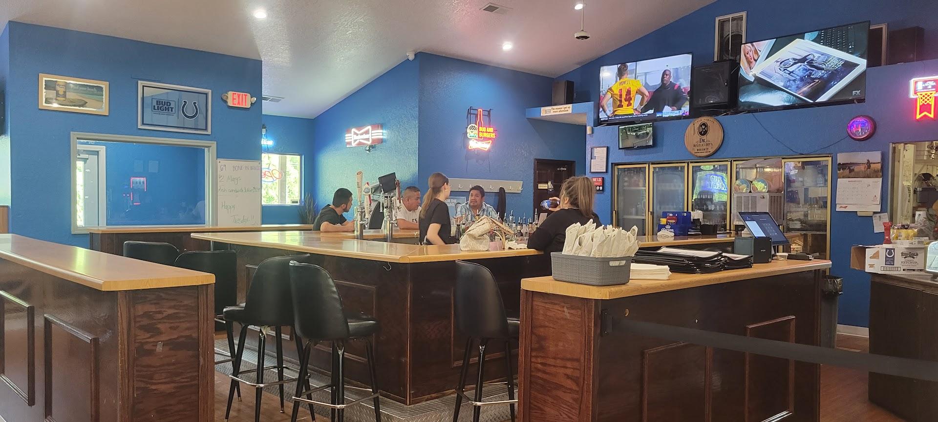 Riverview Bar & Restaurant