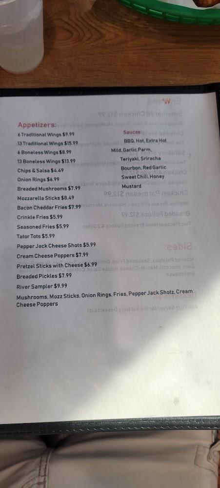 Riverview Bar & Restaurant 13 Traditional Wings